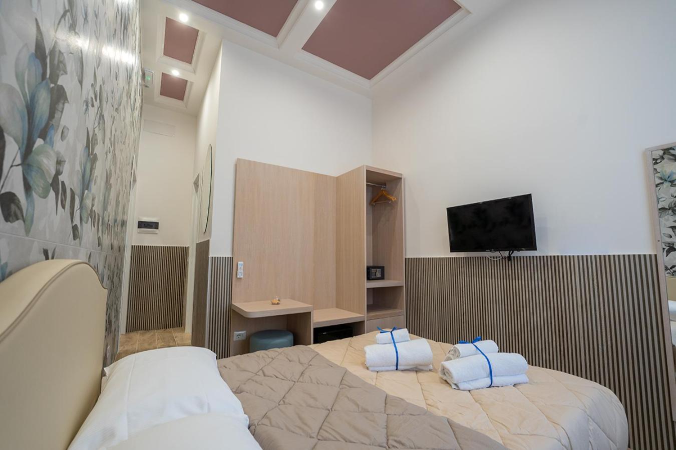 P.C. Boutique H. Lifestyle, Napoli Centro, By Clapa Group Dislocated Hospitality Hotel Exterior photo
