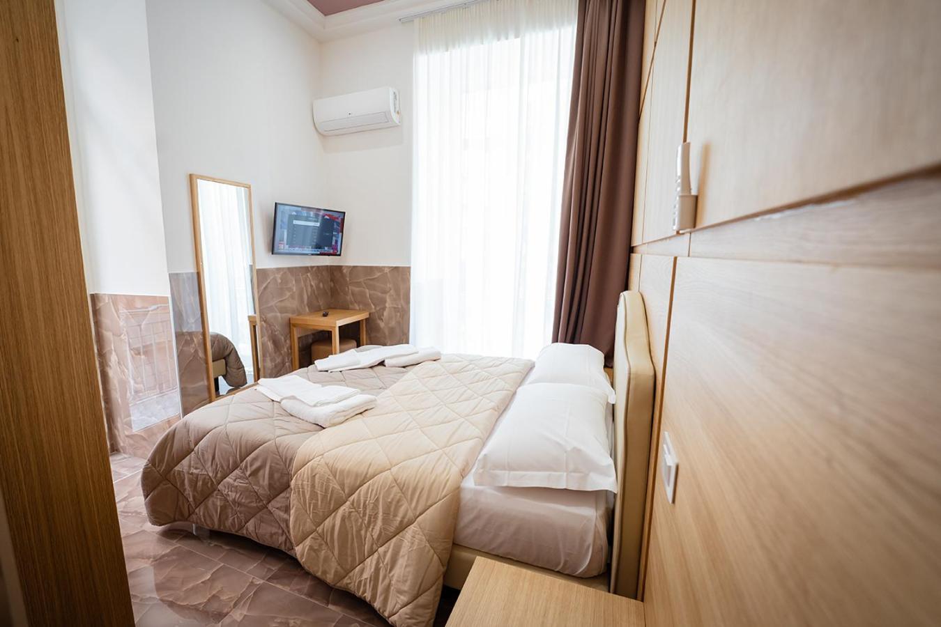 P.C. Boutique H. Lifestyle, Napoli Centro, By Clapa Group Dislocated Hospitality Hotel Exterior photo