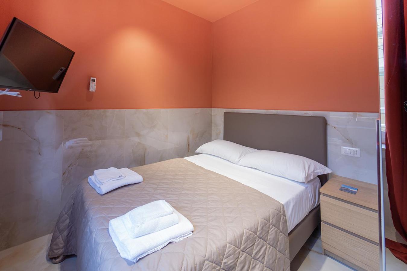 P.C. Boutique H. Lifestyle, Napoli Centro, By Clapa Group Dislocated Hospitality Hotel Room photo